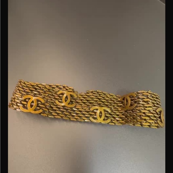 Vintage Chanel *Rare* highly collectible mesh chain mail choker - Picture 6 of 7